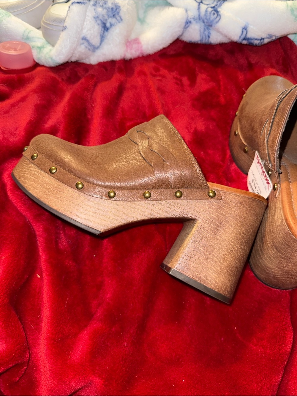 MIA Tan Braided Leather Mule Clogs - Picture 4 of 4